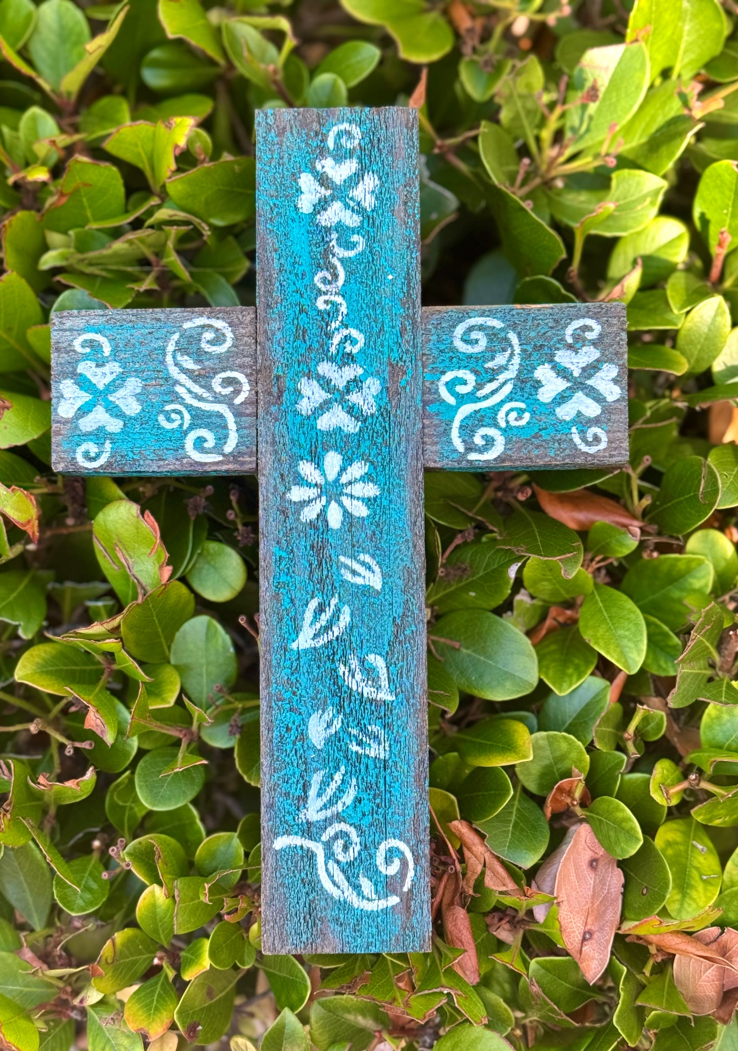Cross with Flowers Reclaimed Wood with White Flowers Made in The USA