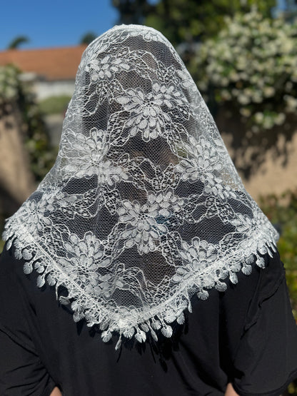 Tassel Lace Veil Mantilla