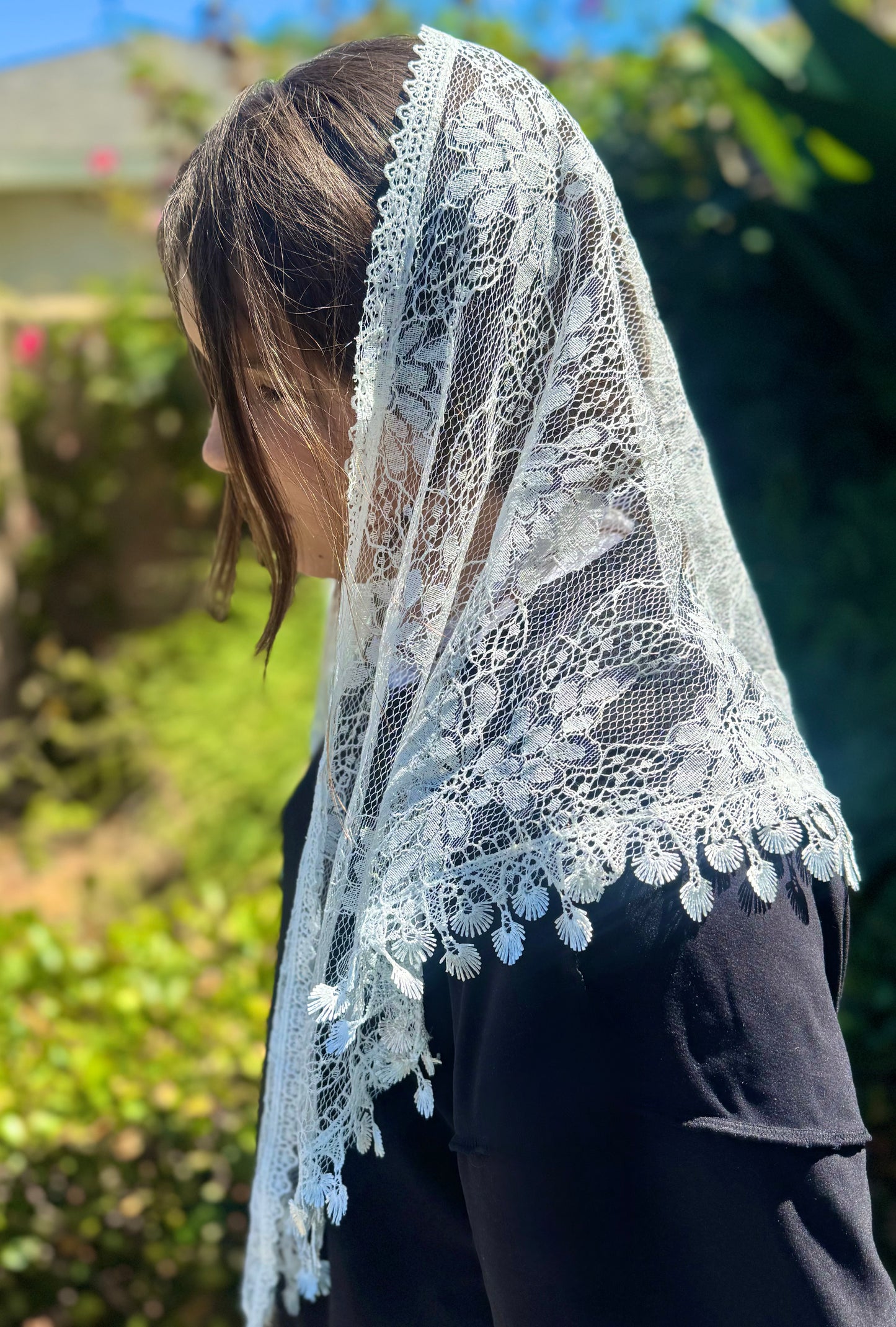 Tassel Lace Veil Mantilla