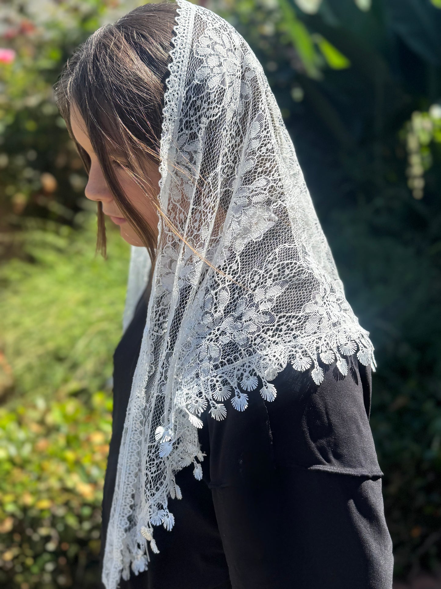 Tassel Lace Veil Mantilla
